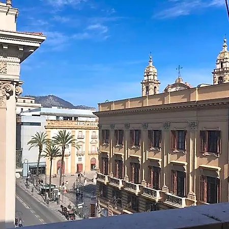 38 Aira Palermo