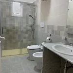 38 Aira מלון 3*