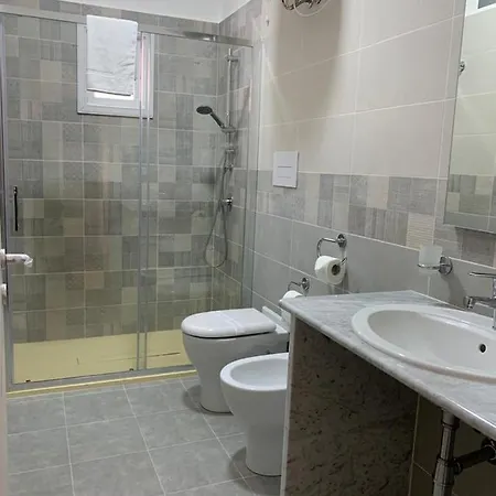 38 Aira Hotel 3*