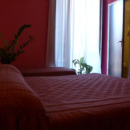 38 Aira Hotel